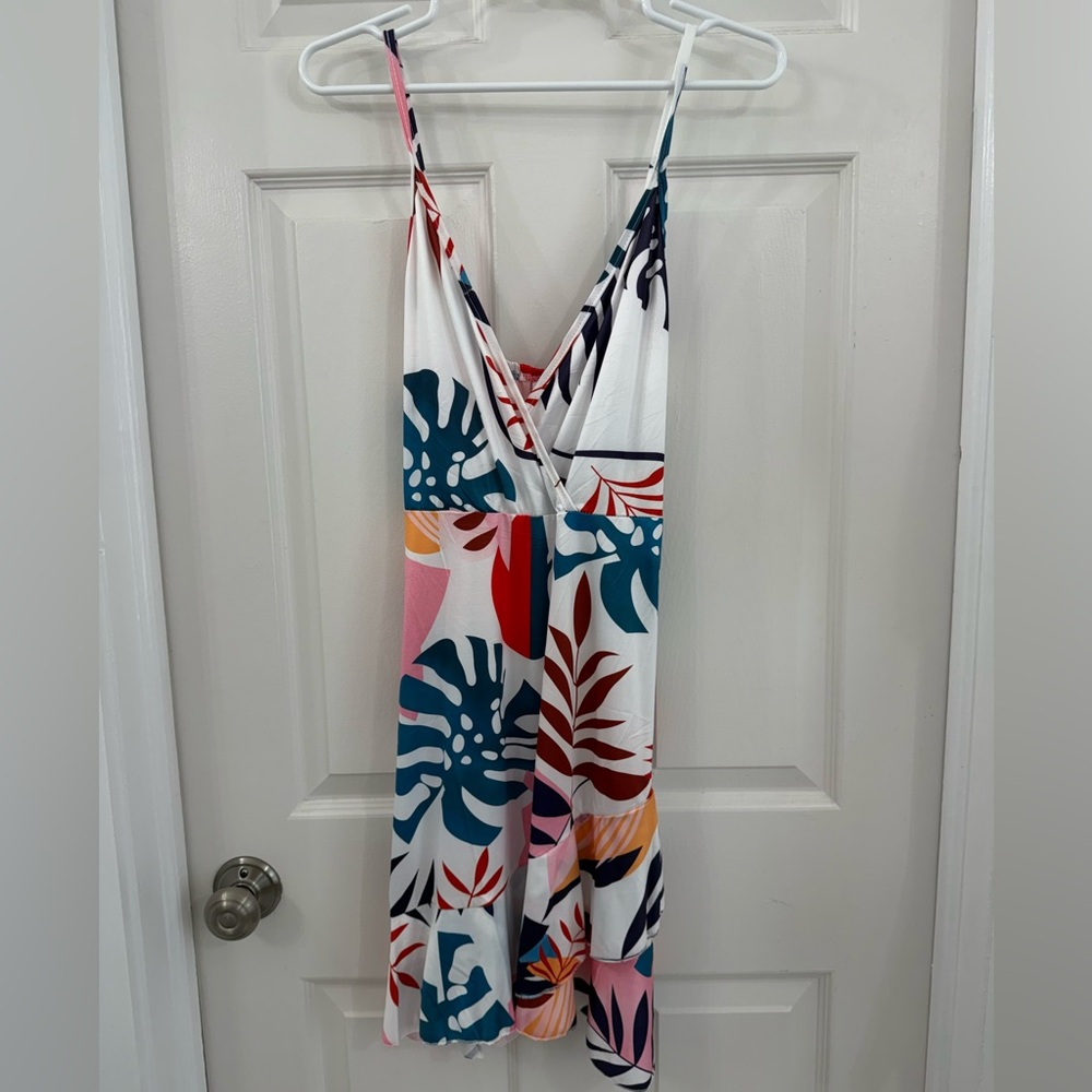 Vibrant Tropical Print Women's Dress